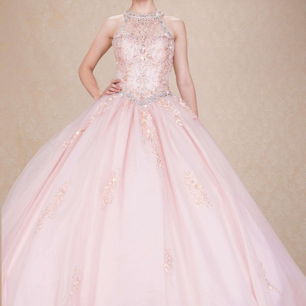 (LIVE 53) Elegant gowns, sparkling jewels, carve unique grace.