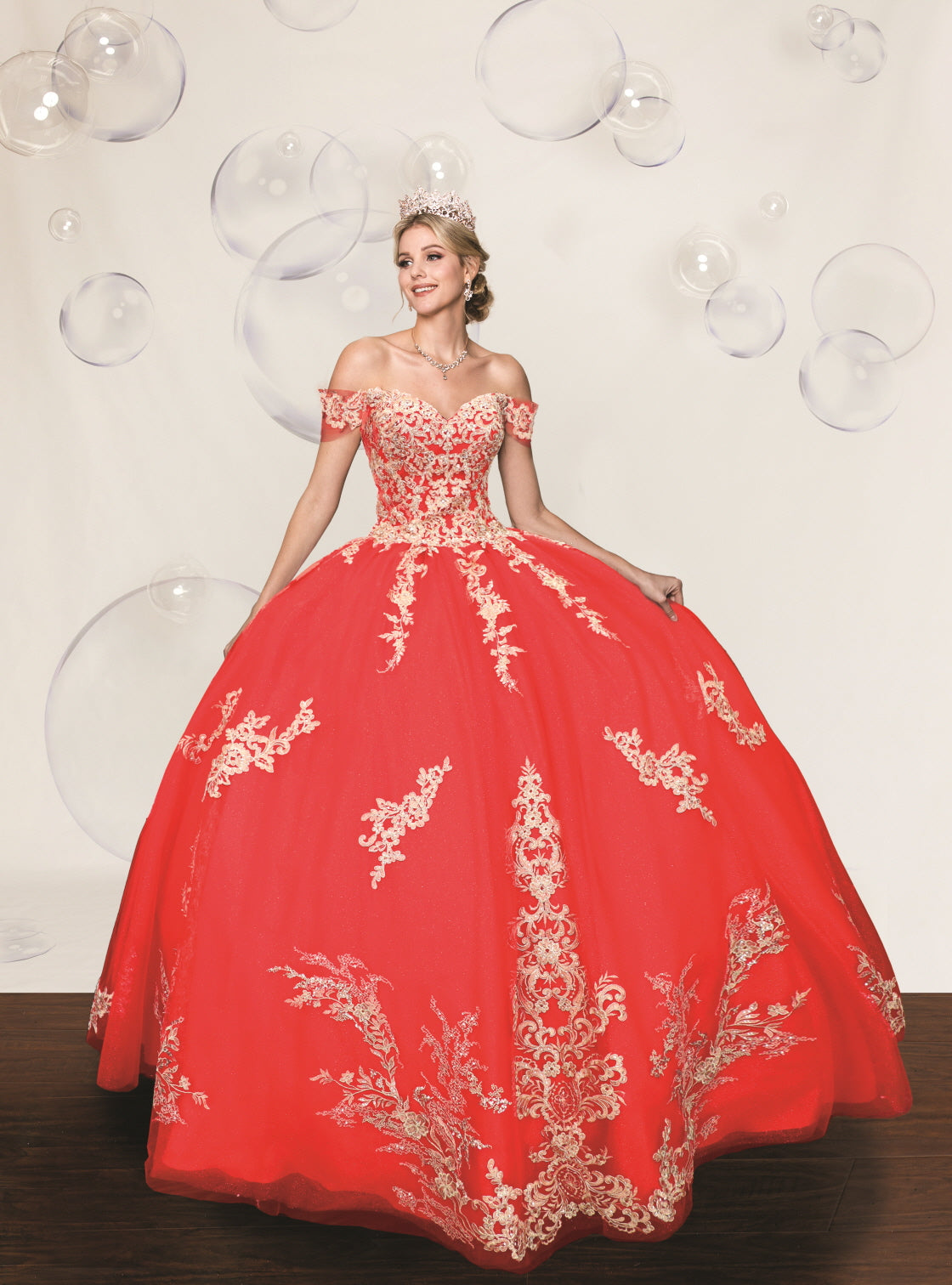 (LIVE 28) Fine gowns, 3D embroidery, weave dreamy tales.