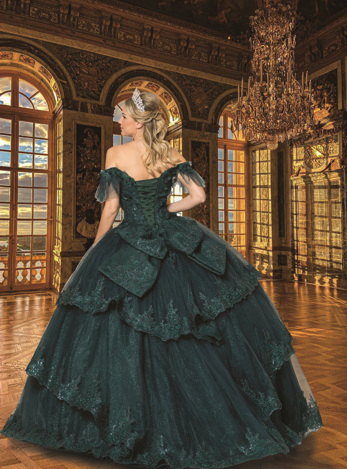 (LIVE 21) Fine gowns, 3D embroidery, weave dreamy tales.