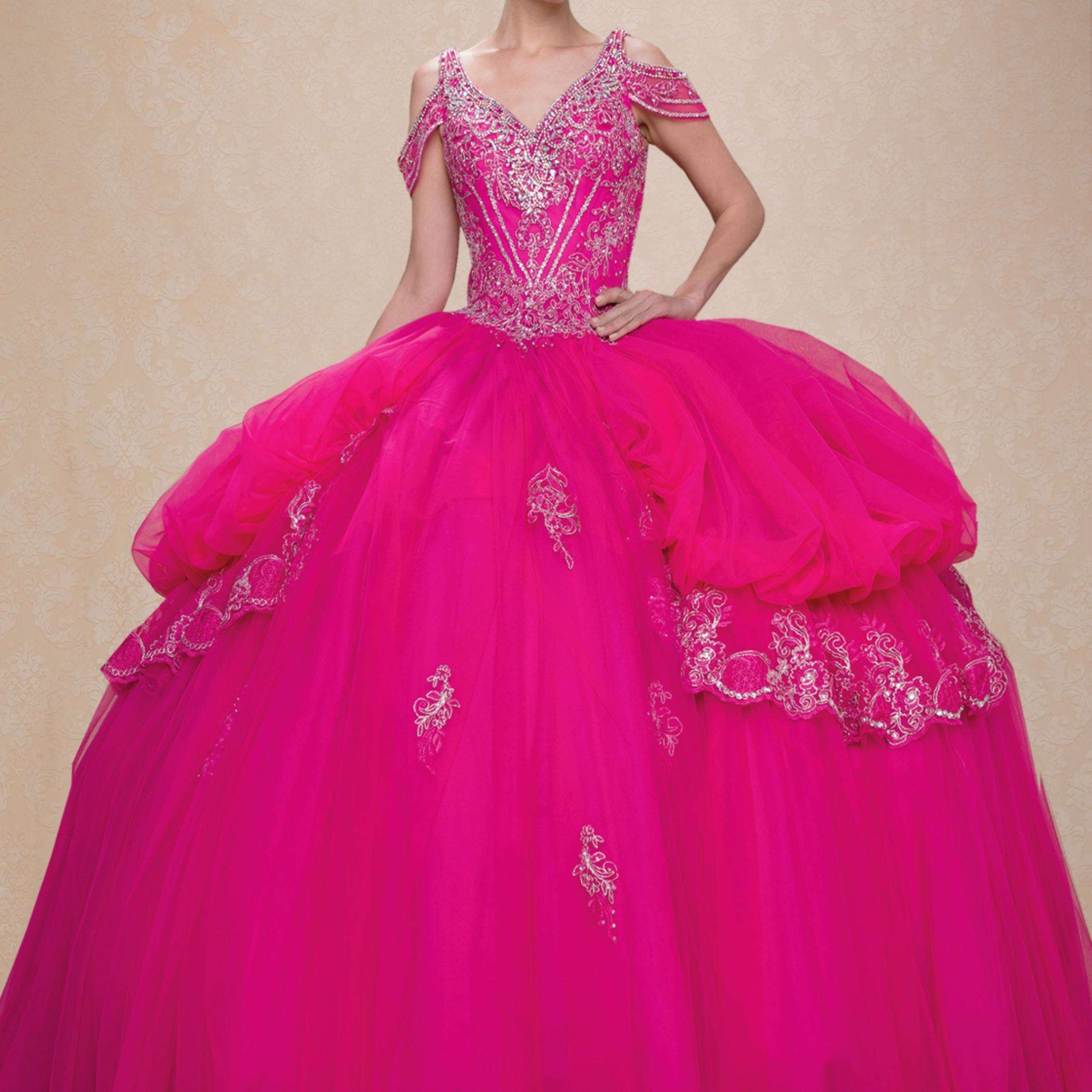 (LIVE 49) Adult gowns, tailored fit, eternal charm.