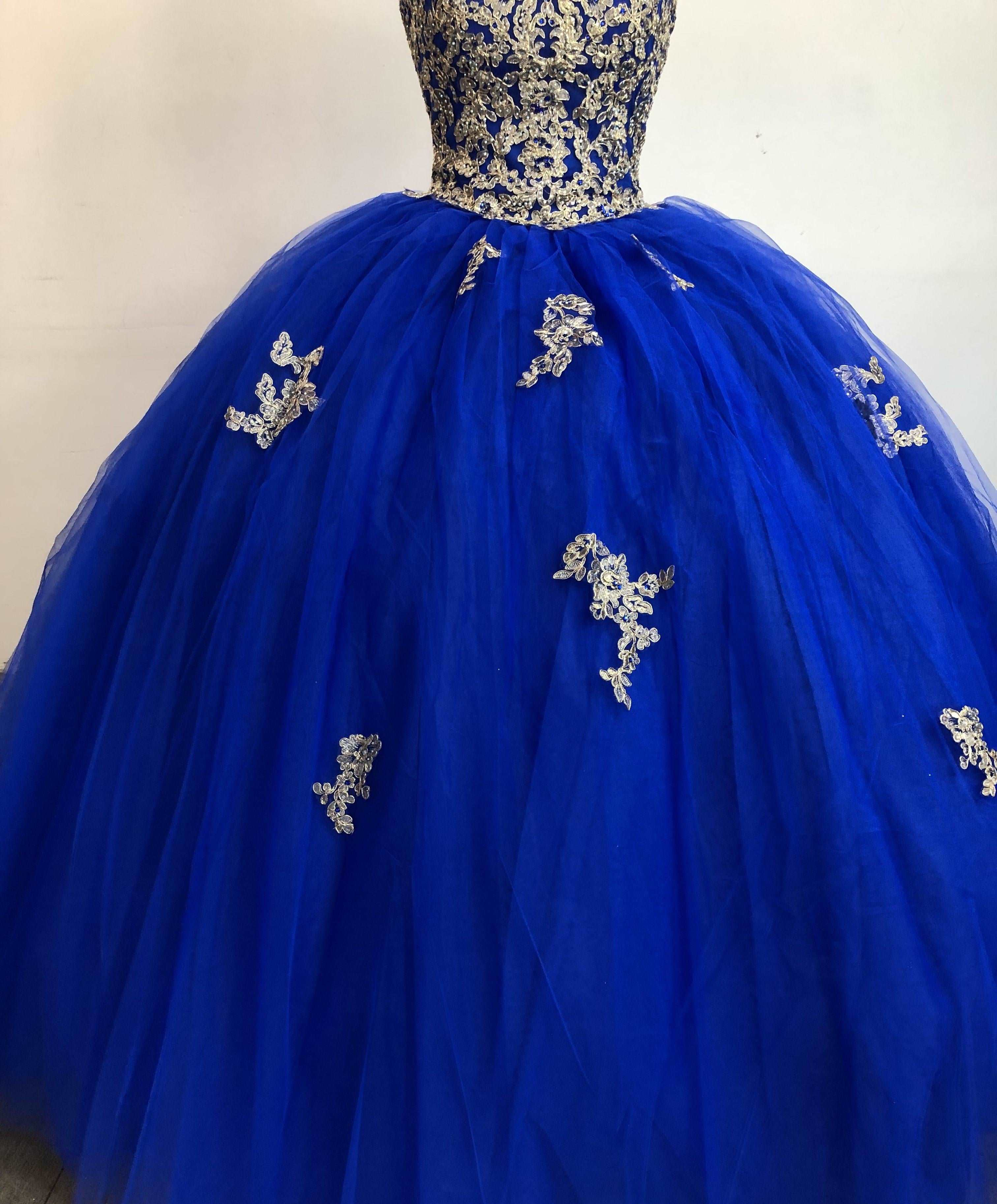 (LIVE 29) Fine gowns, 3D embroidery, weave dreamy tales.