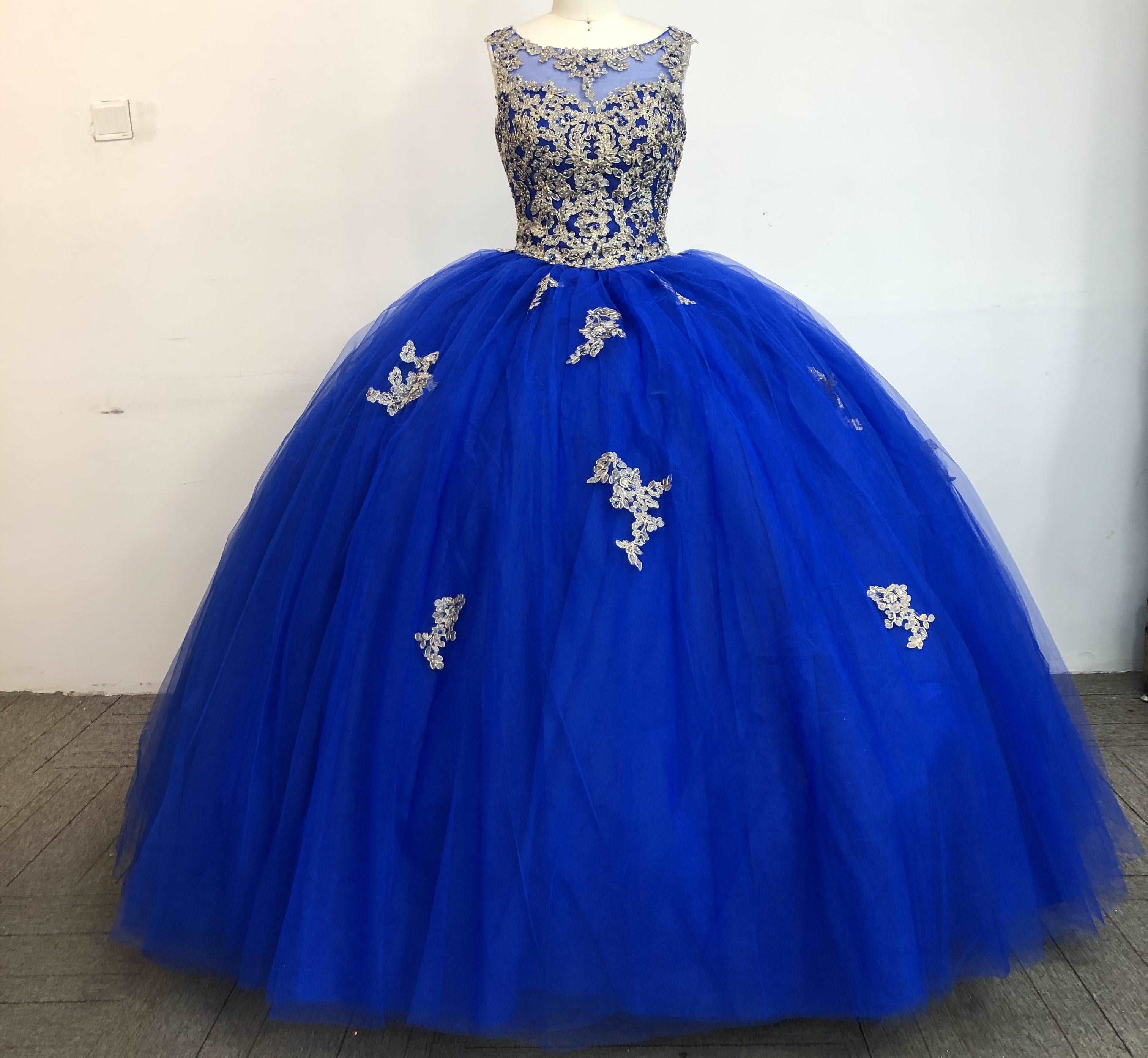 (LIVE 29) Fine gowns, 3D embroidery, weave dreamy tales.