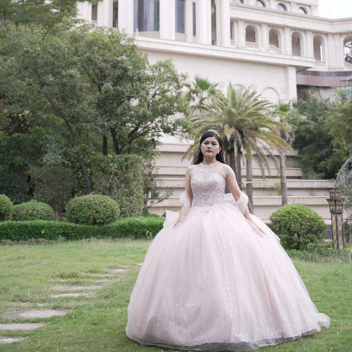 (LIVE 46) Adult gowns, soft chiffon, taste and class found.