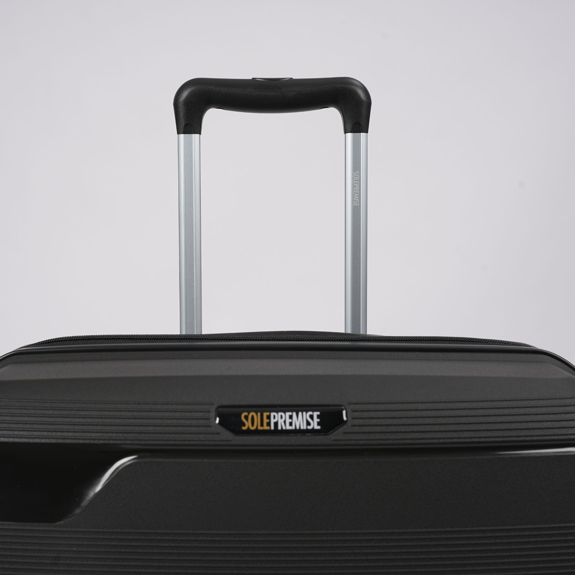28-inch Black Hardcase Roller Luggage