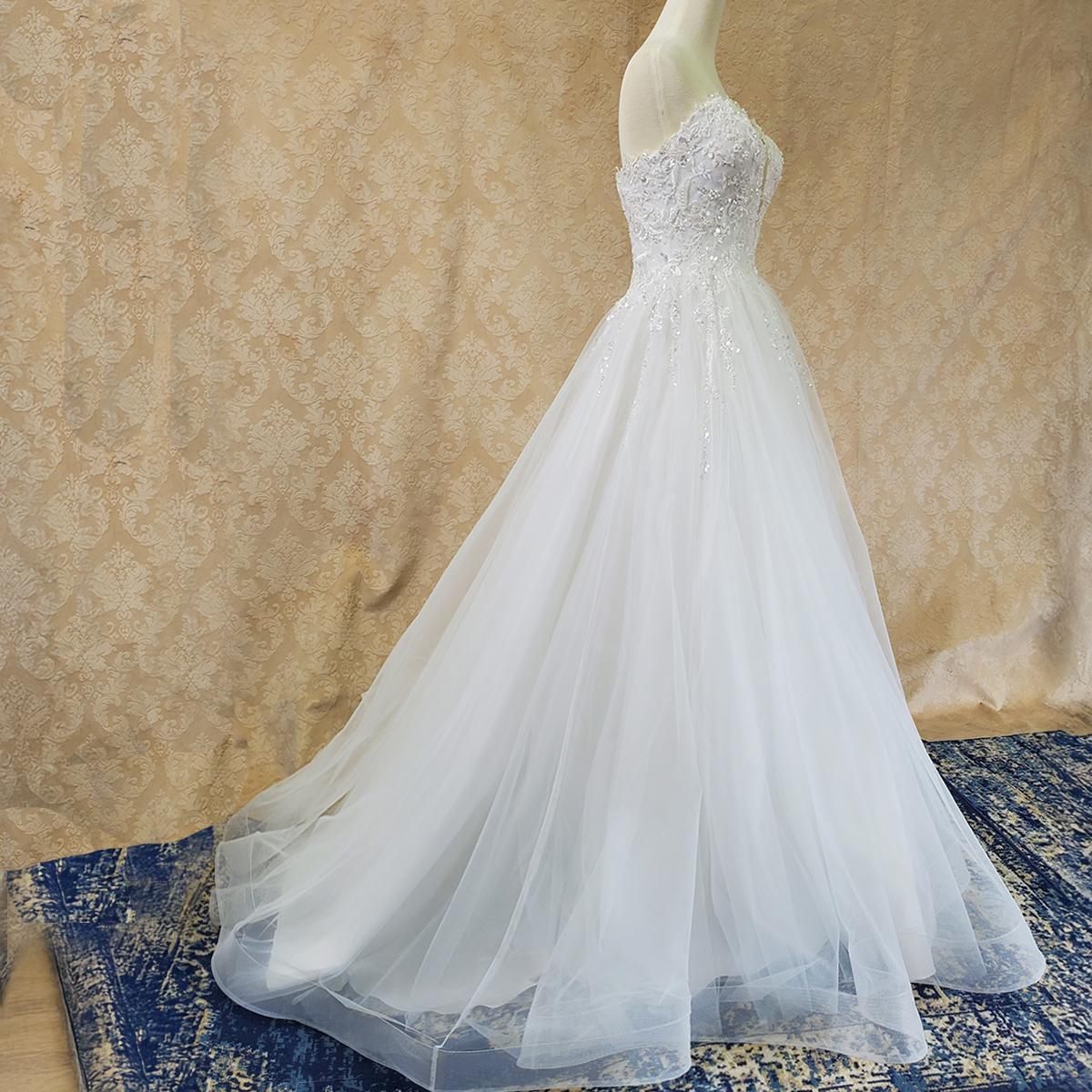 (LIVE 45) OFFWhite Wedding Dress Formal Party Dress for Special Occasions - Elegant Women's Wear, Perfect for Special Occasions - Womenswear