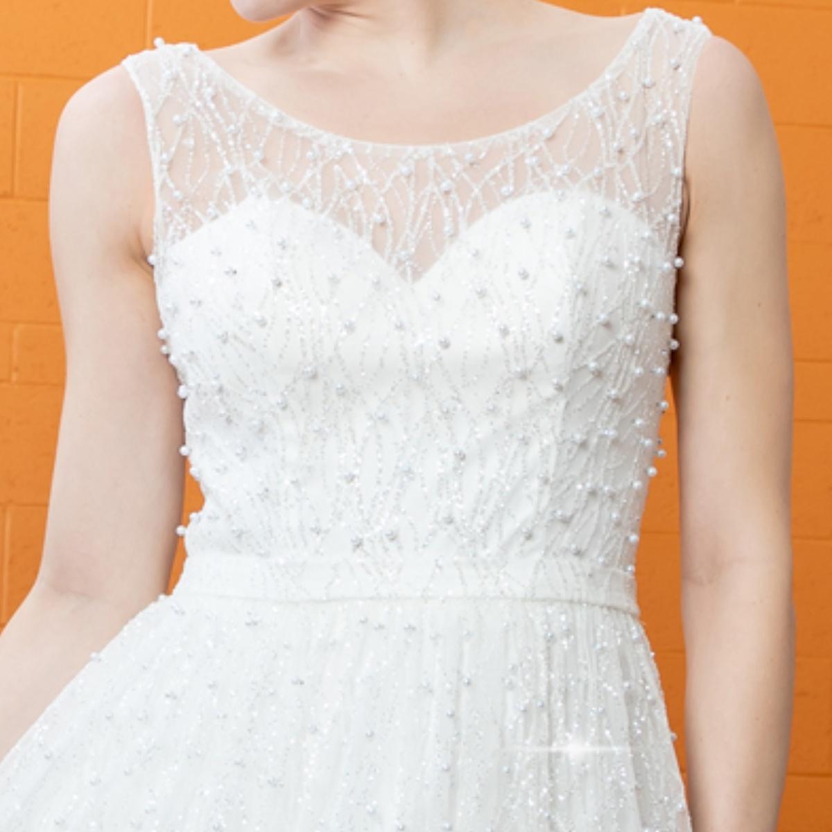 Gowns shine, lace details, light up occasions.