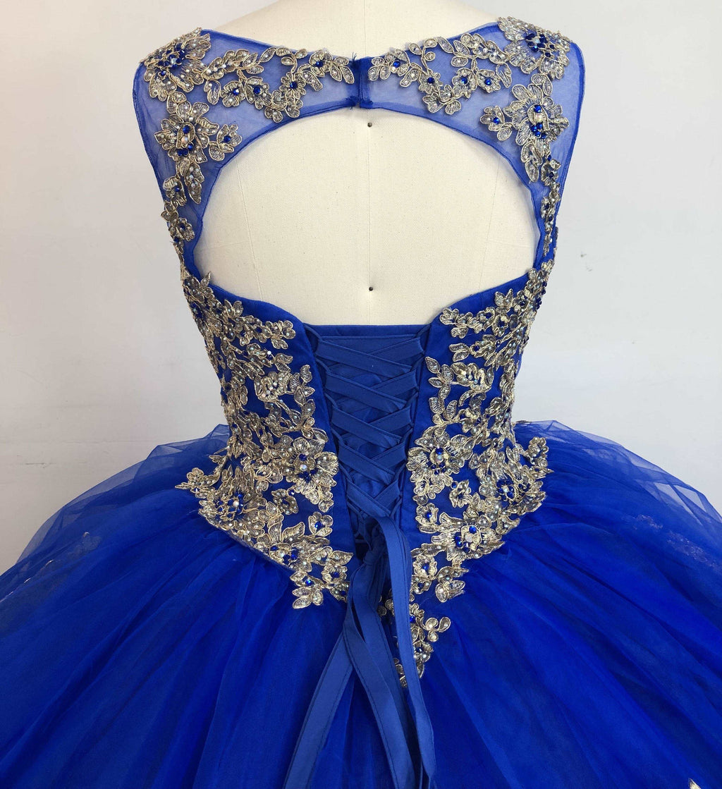 (LIVE 29) Fine gowns, 3D embroidery, weave dreamy tales.