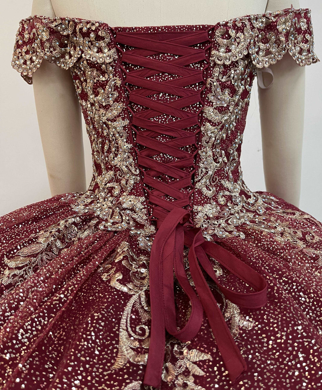 (LIVE 32) Gowns' elegance, simple hues, enhance life's charm.