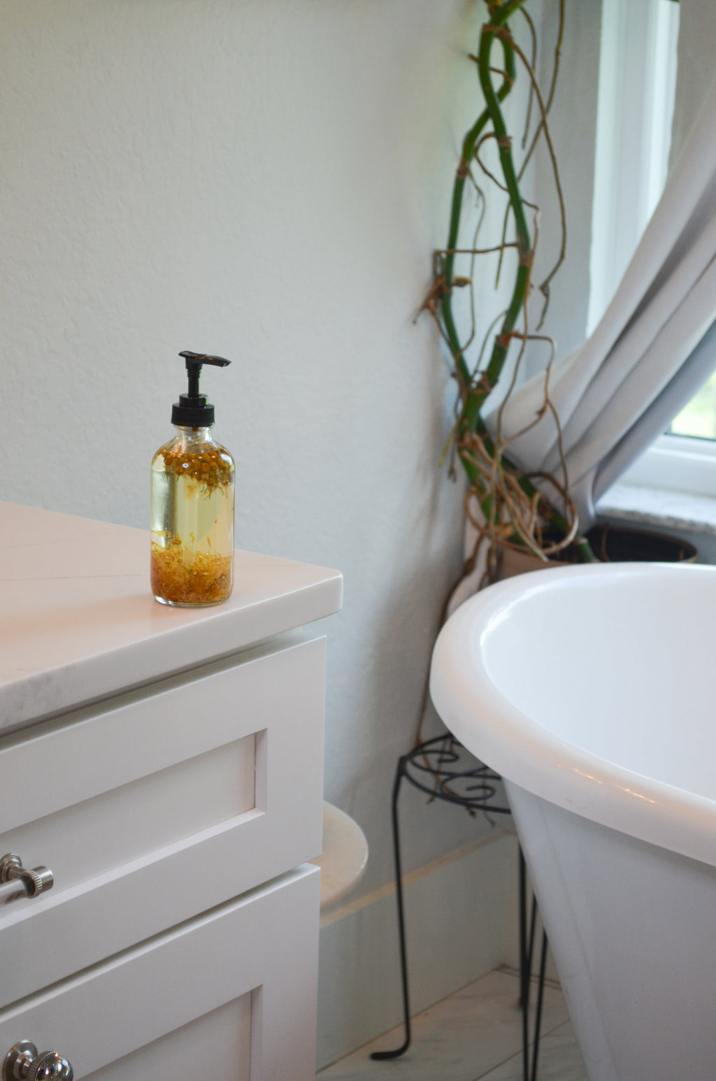Bare Flower Fragrance-Free Body Oil