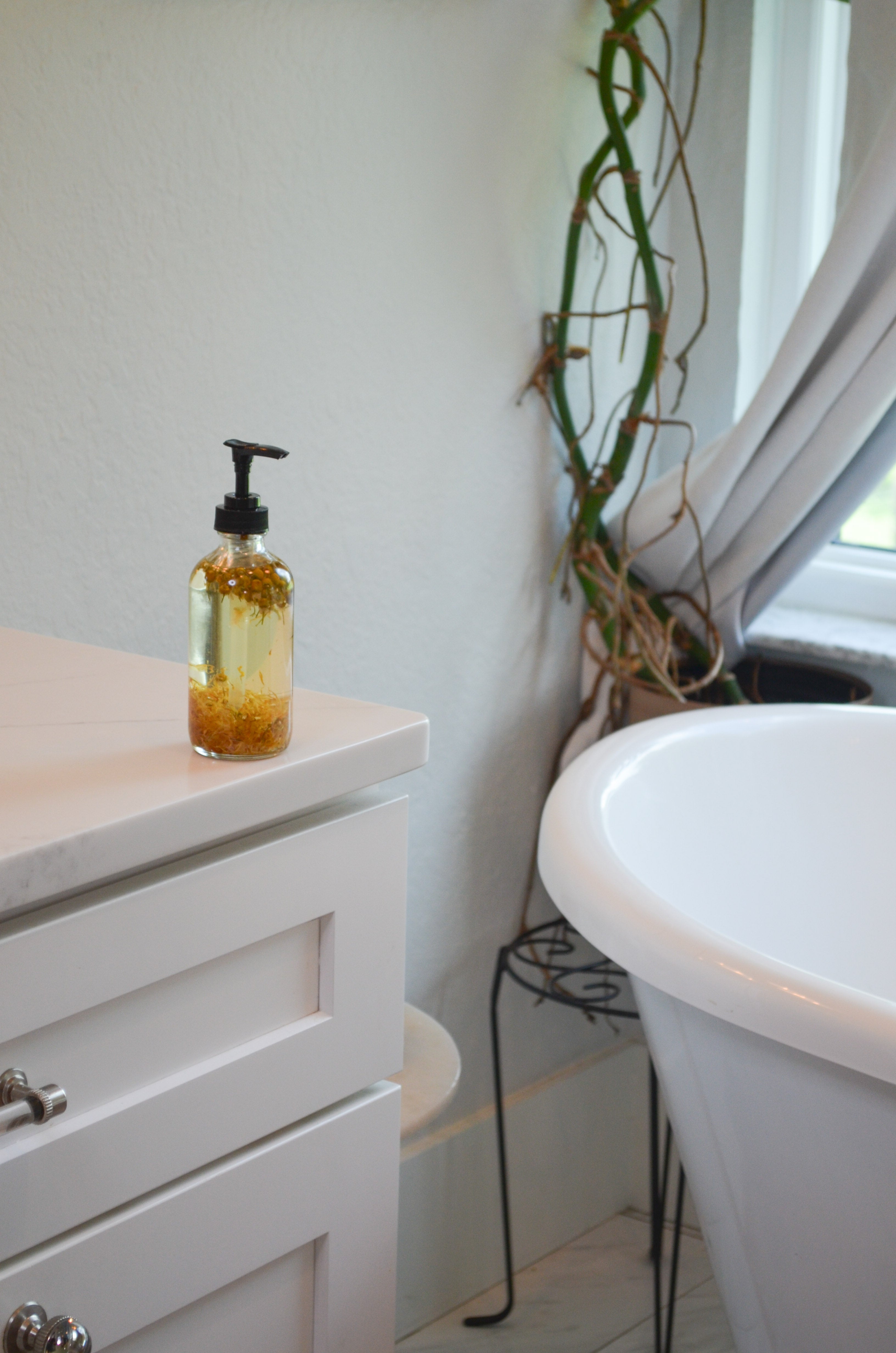 Bare Flower Fragrance-Free Body Oil