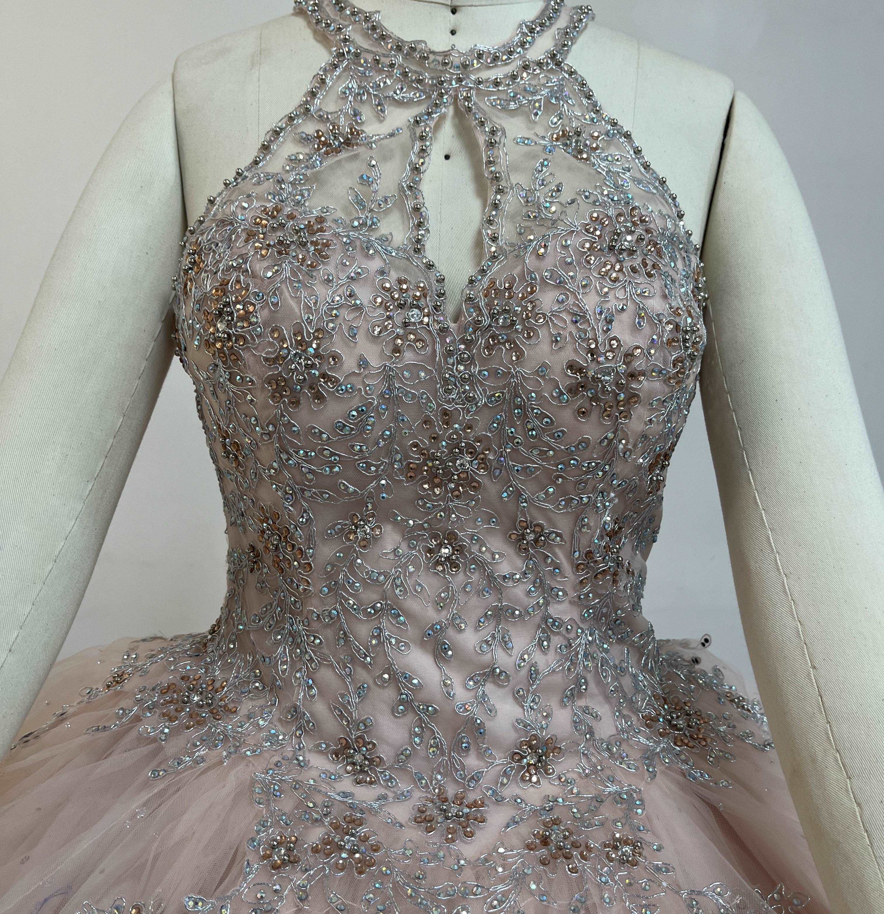 (LIVE 47) Adult gowns, tailored fit, eternal charm.