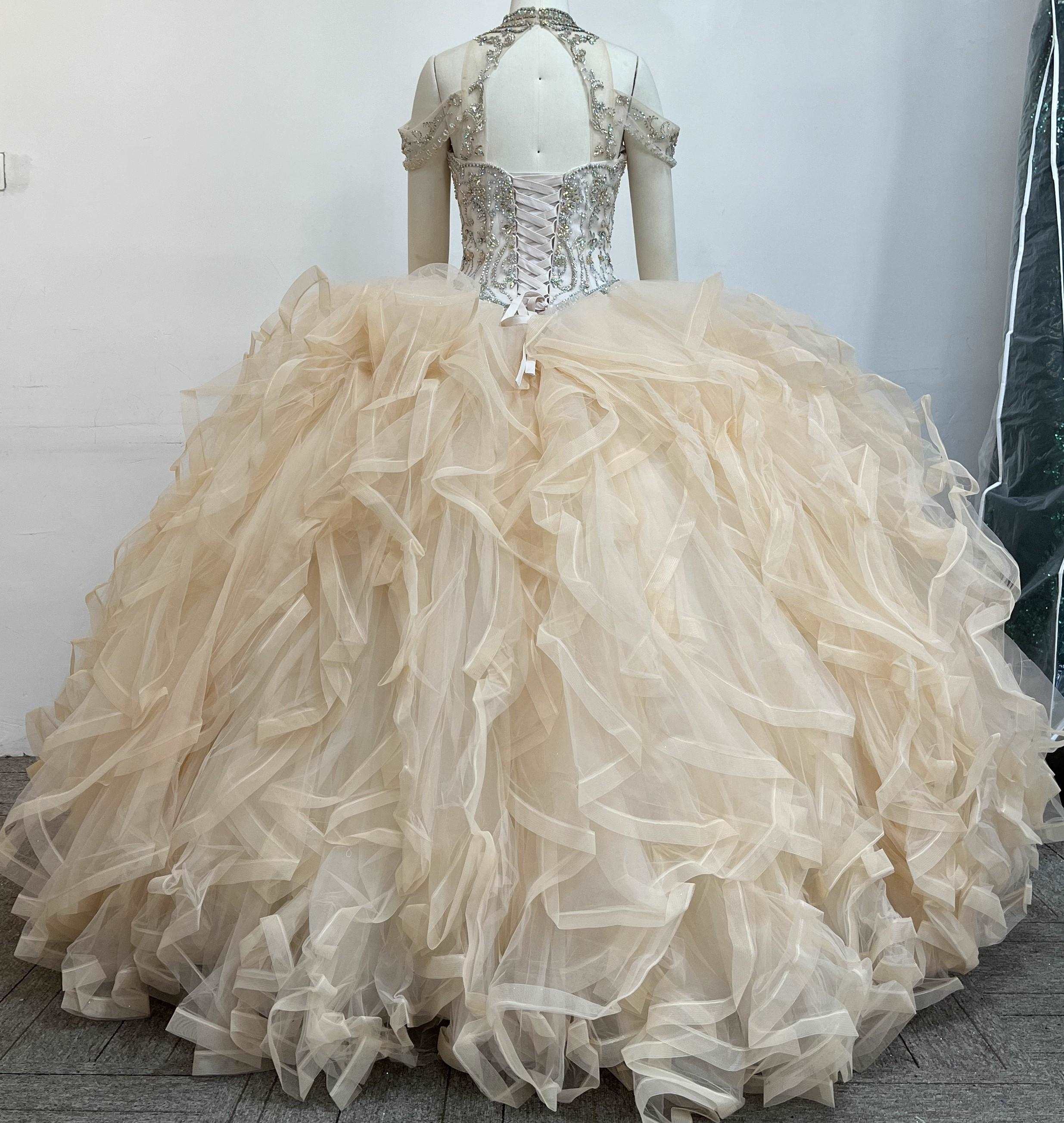 (LIVE 58) Fine gowns, 3D embroidery, weave dreamy tales.